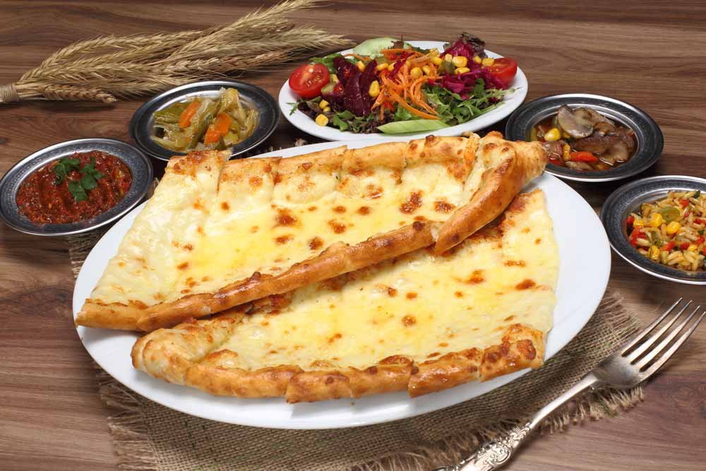 Kaşarlı Pide